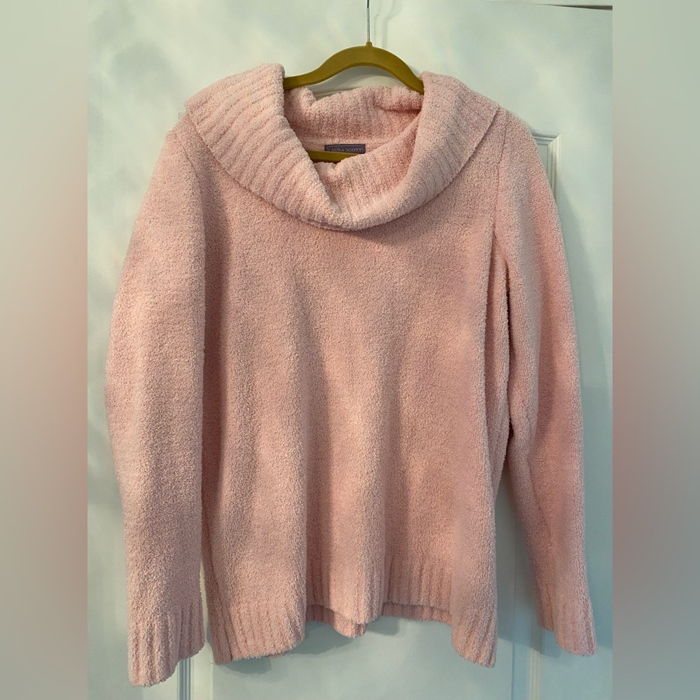 Light pink sweater